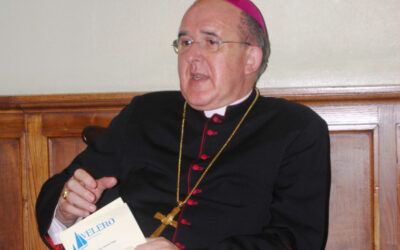 Monseñor Osoro animó a los jóvenes de la parroquia a dar sentido a la vida